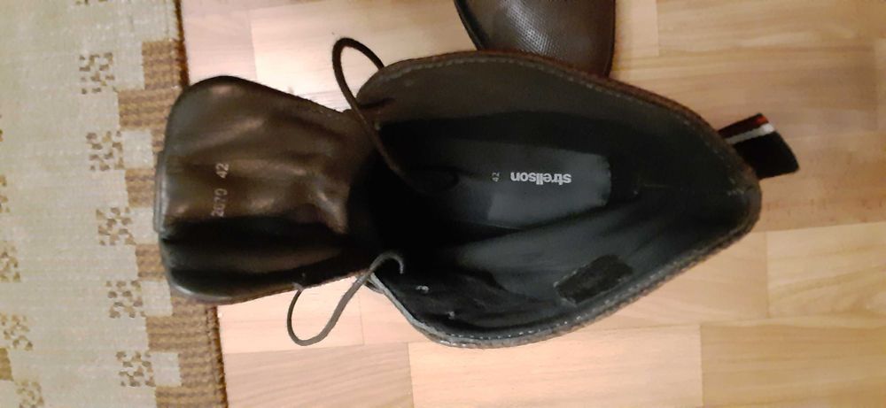 Продам черевики чоловічі фірми Strellson (Швейцарія). Розмір 42.