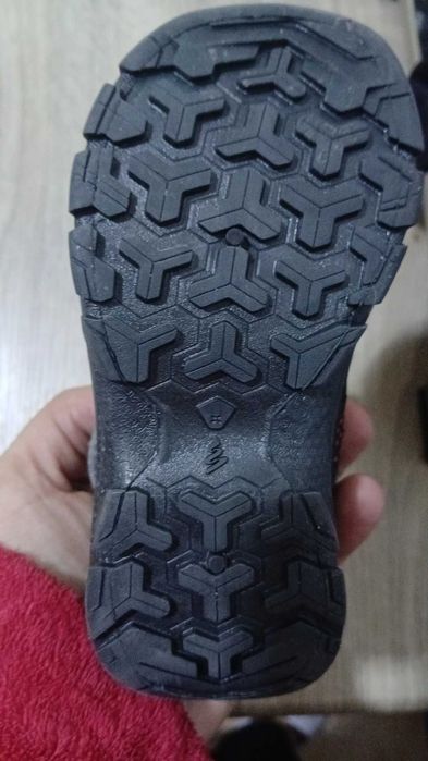 Botas Quechua – Tamanho 24