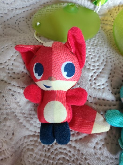 Tiny love karuzela zabawa na łące