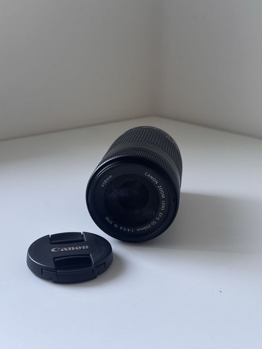 Aparat Canon EOS 700D