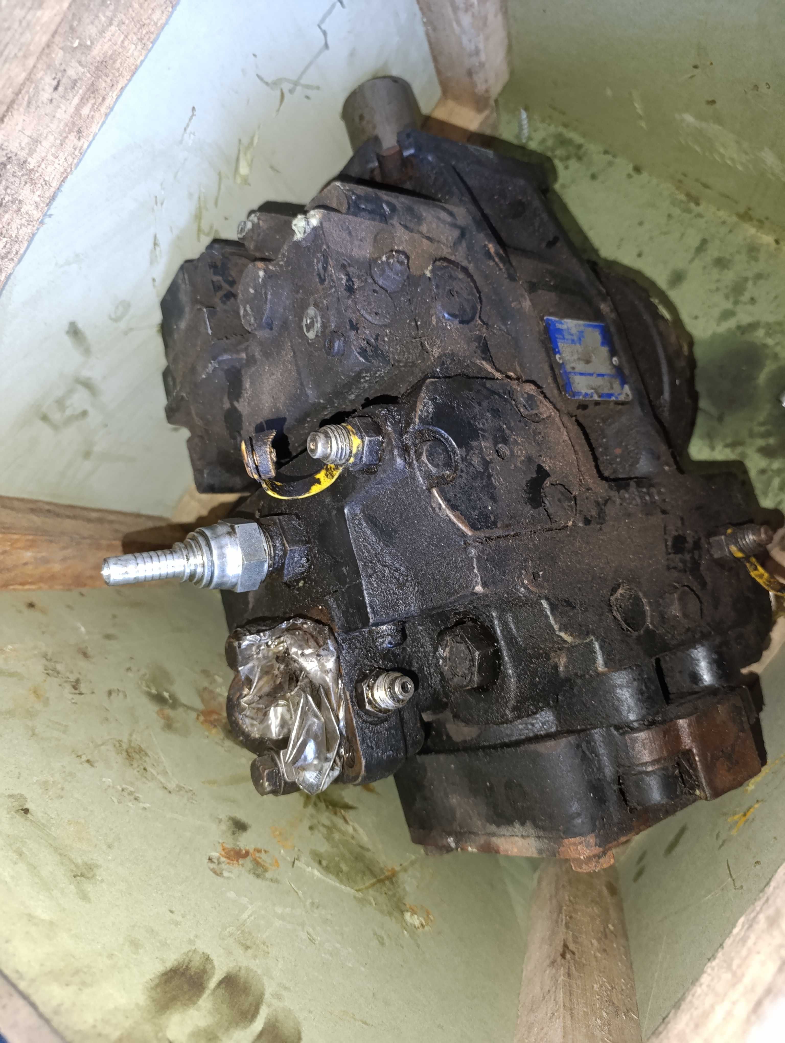 Гідронасос Sauer danfoss 90r100