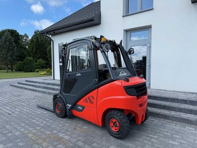 Wózek widłowy Linde H25t-02 Evo triplex 4 sekcje ogrzewana kabina
