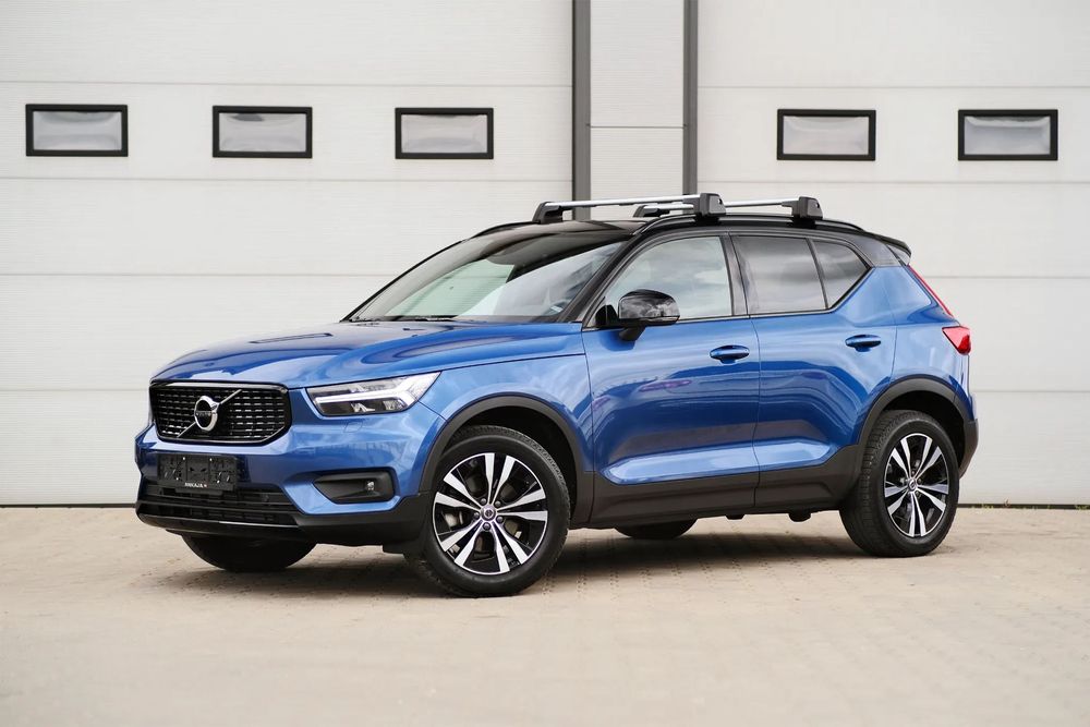 Volvo XC 40 XC40 T5 / AWD / R-Design / 2.0 / 250 KM /