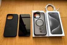 iPhone 15 Pro Max 256/sklep PL/idealny/bateria 92%/folia/dwa x Spigen
