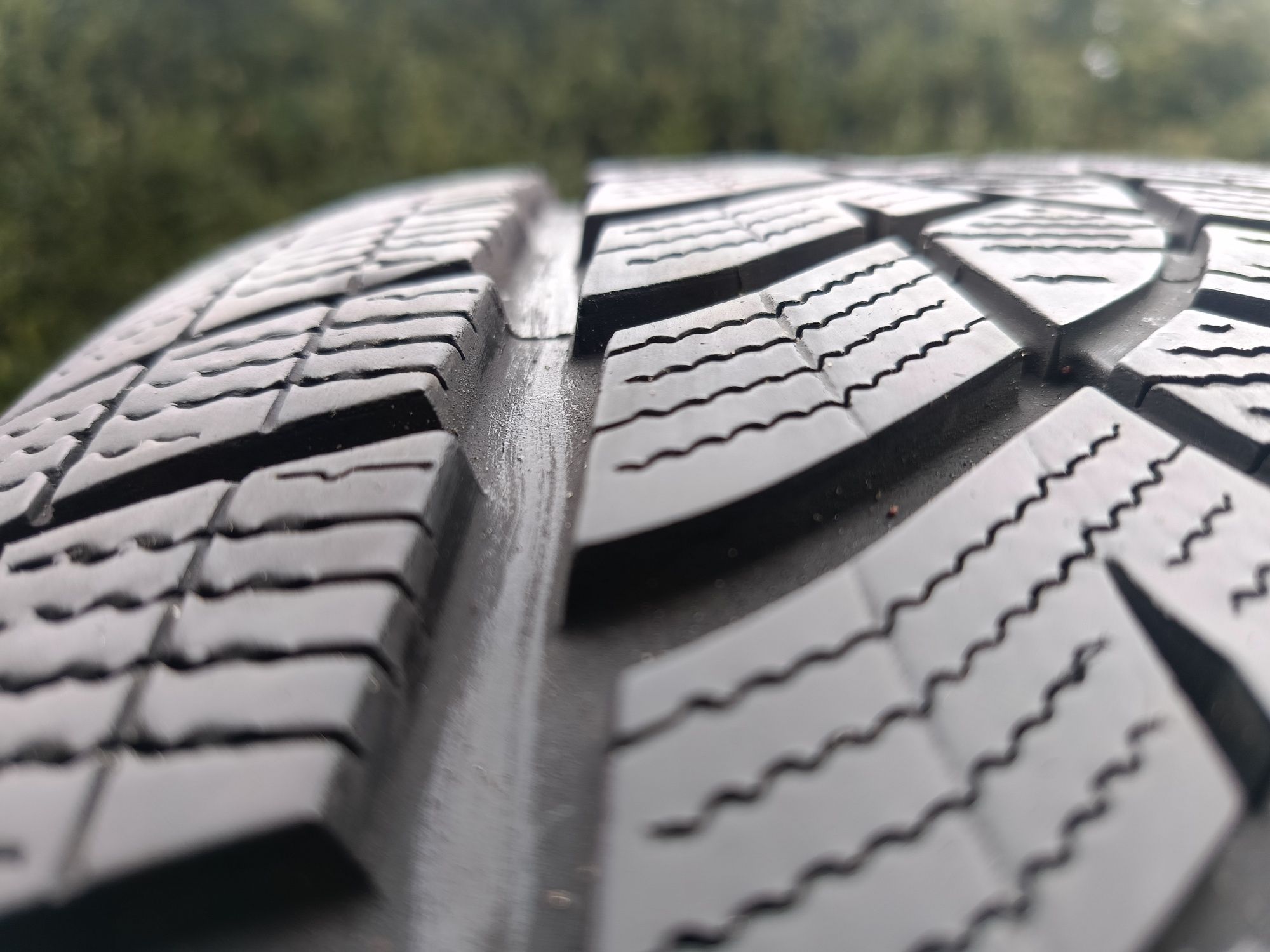 1szt Goodyear Ultragrip Performance+ 275/50/20 113V 7mm 2023rok