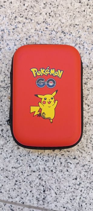 Estojo porta cartas Pokémon pikachu