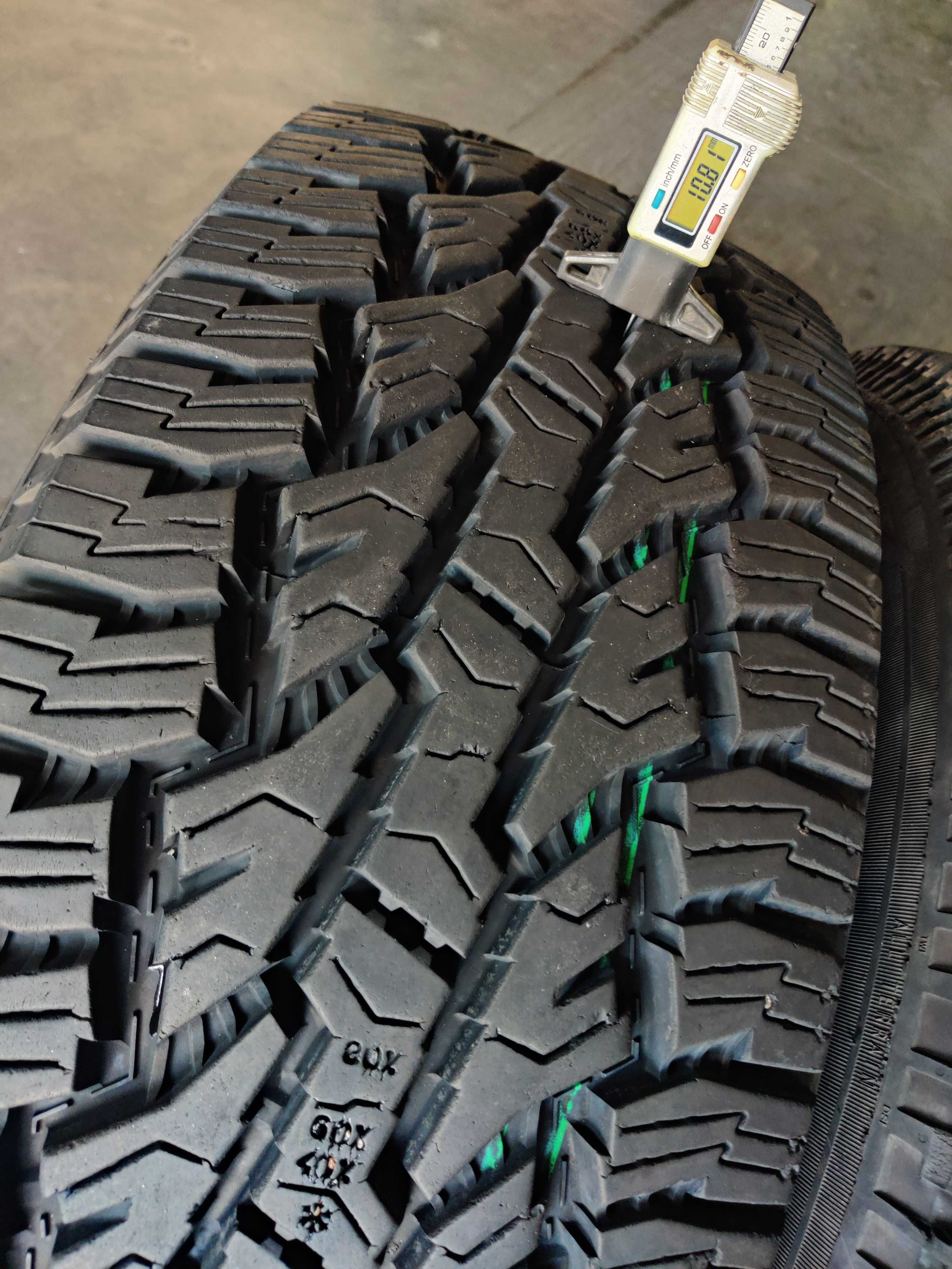 R17 315 70 Nokian Rotiiva AT Plus всесезонні шини
