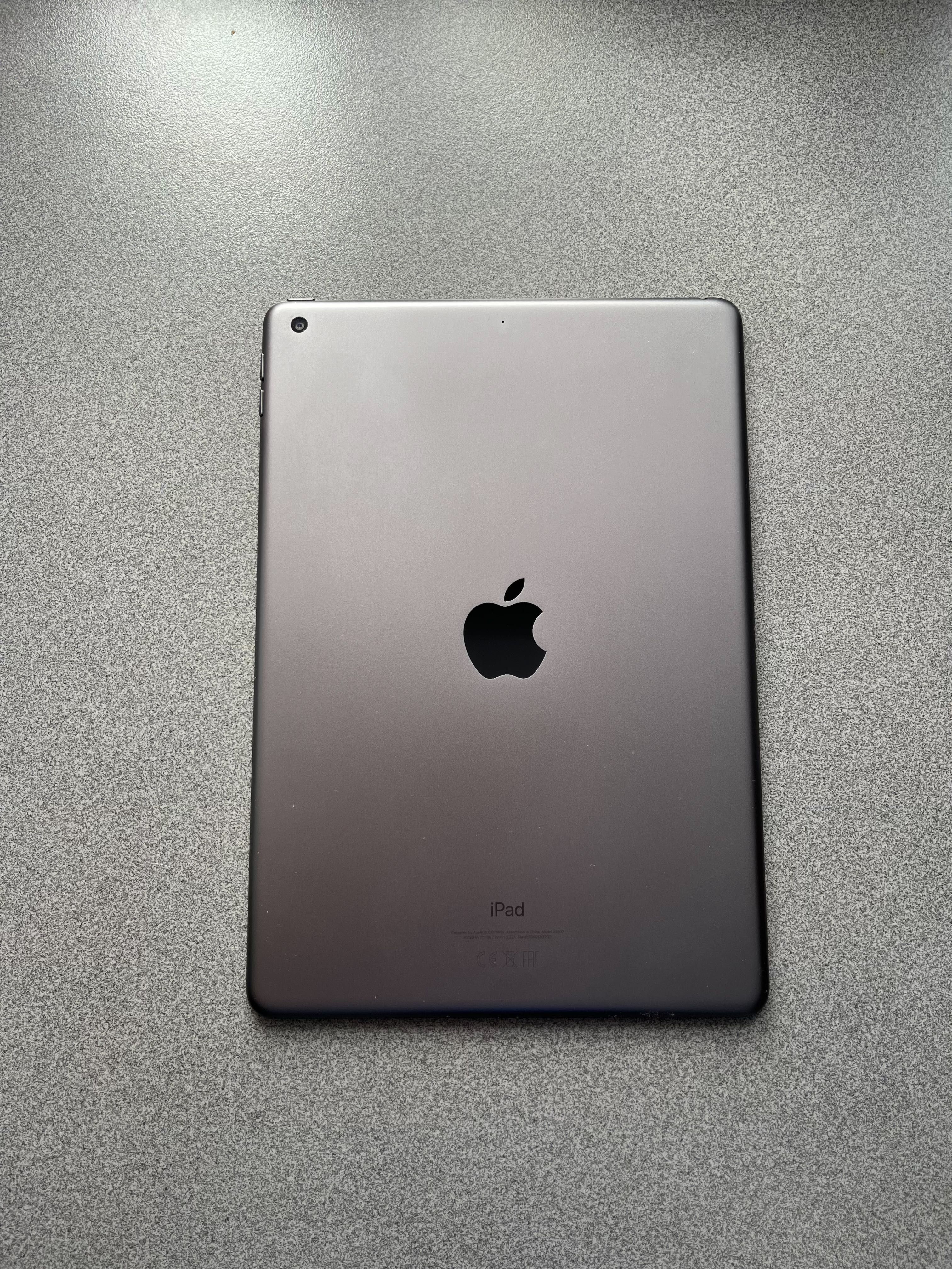 iPad 10.2 (2022) 9ª geração 256 GB - WiFi - Cinzento Sideral