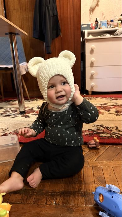 Дитяча зимова шапочка на замовленя