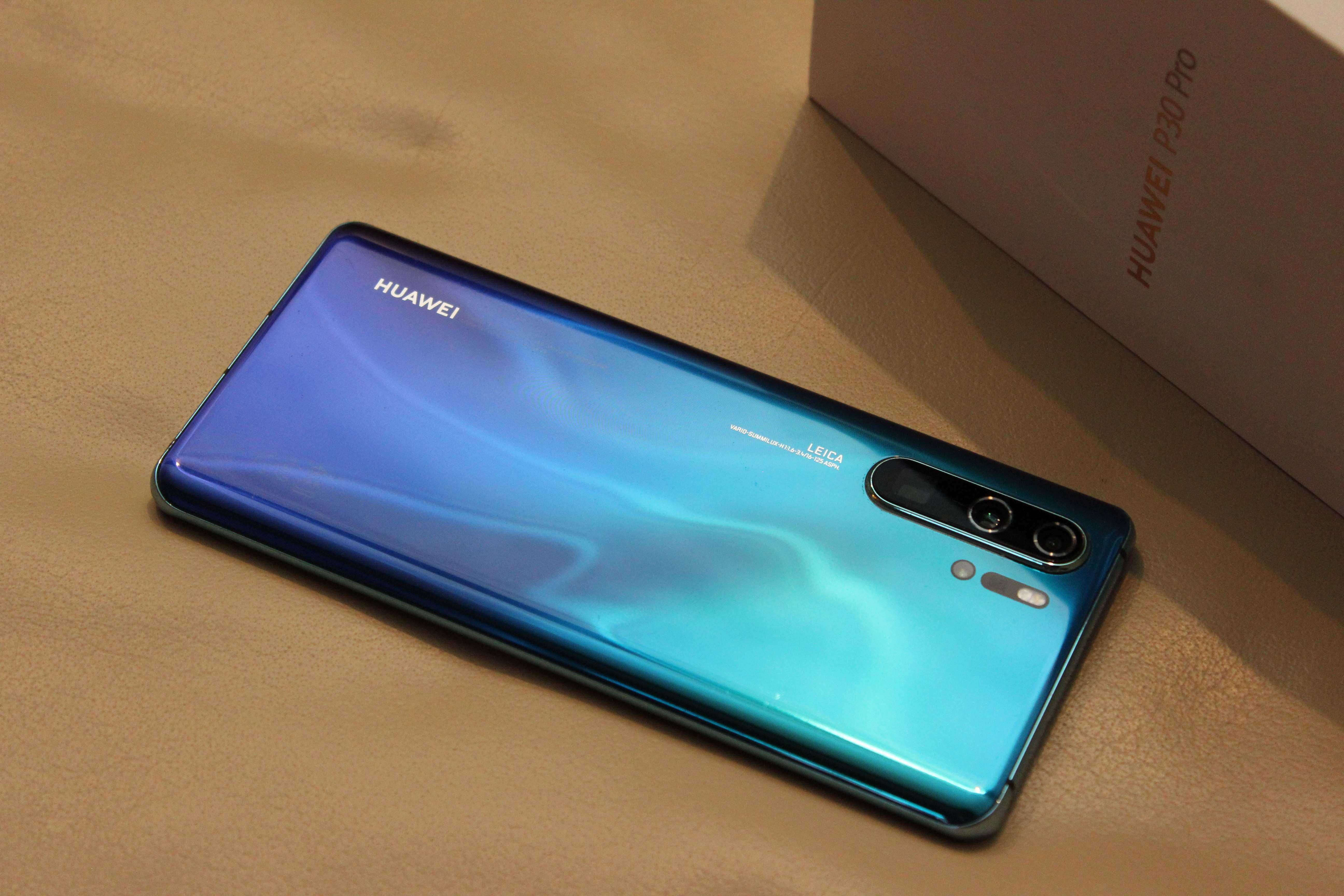 Telefon Huawei P30 PRO 6 / 128 GB