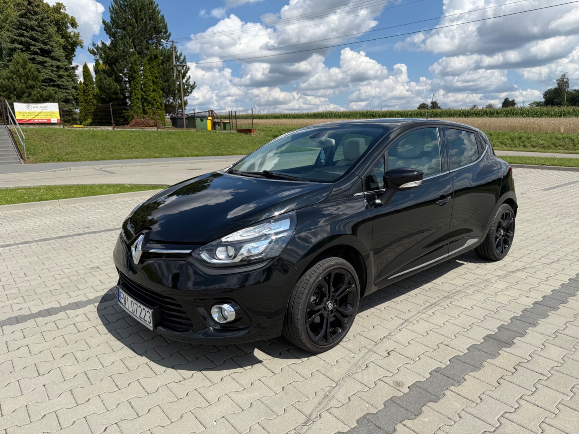 Renault Clio Initiale Paris