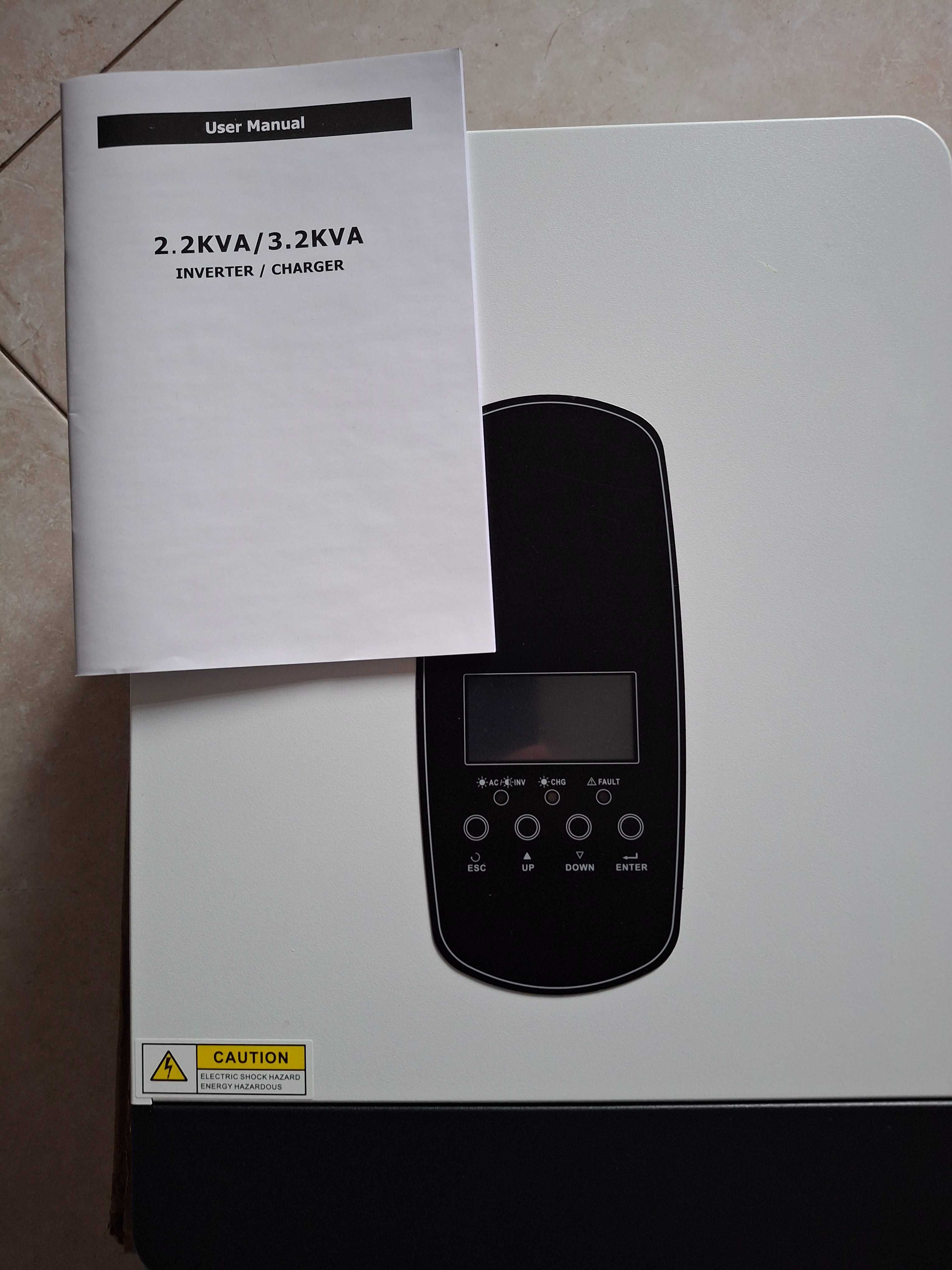 Гібридний інвертор  SP-2200   12в -1800W