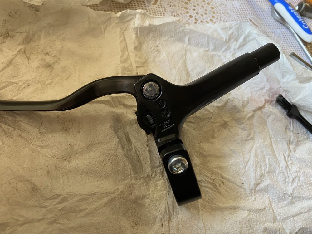 Manete esquerda freio shimano hidraulico mt200