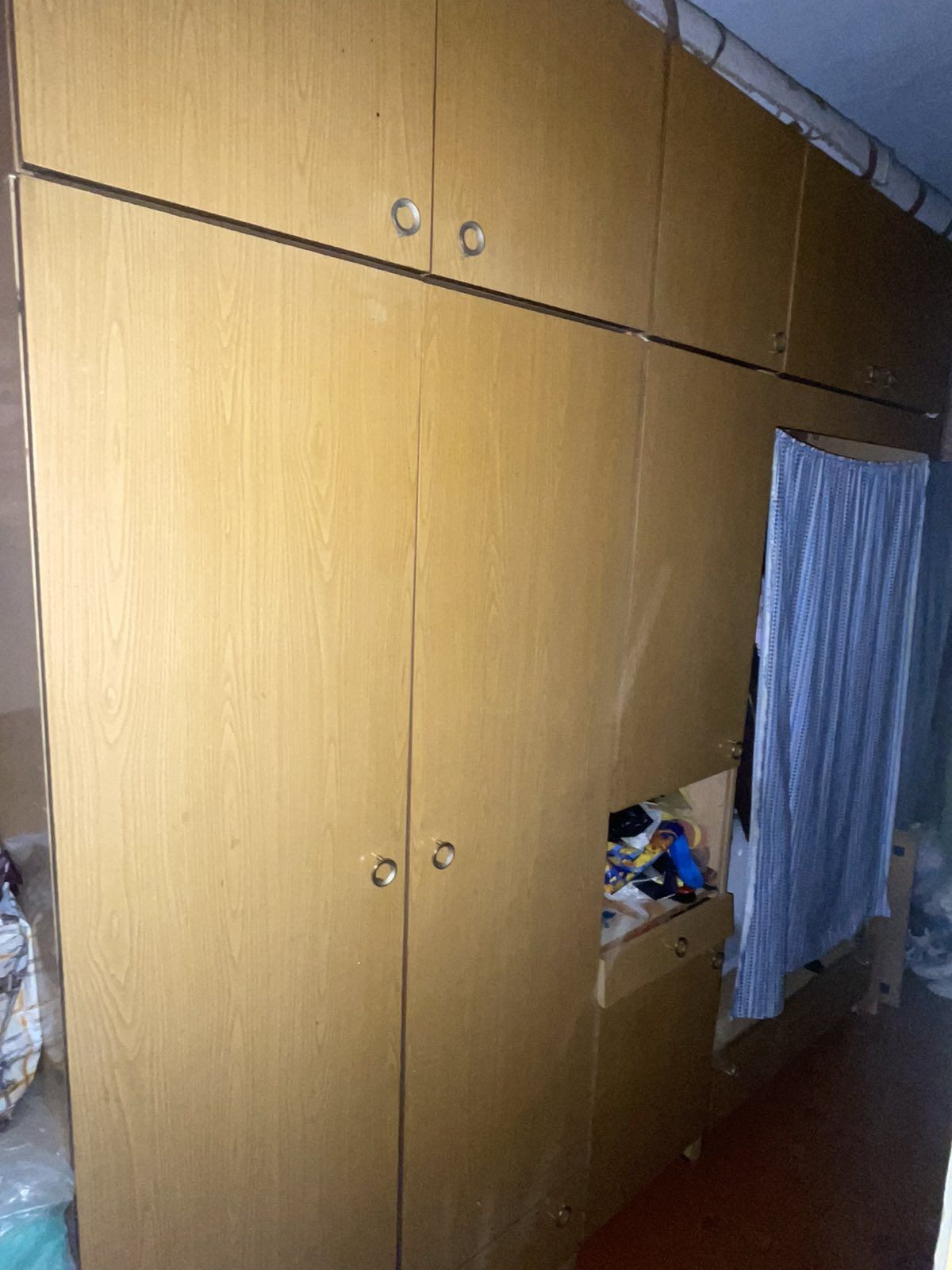 Продається прихожа б/у. Срочно!!!