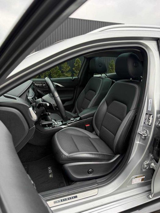 Продаж Infiniti QХ30