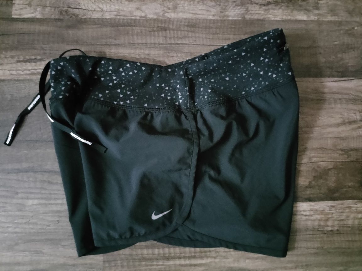 spodenki Nike running z majtkami   ,jedyne takie