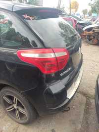 Citroen C4 Picasso klapa zderzak lampy