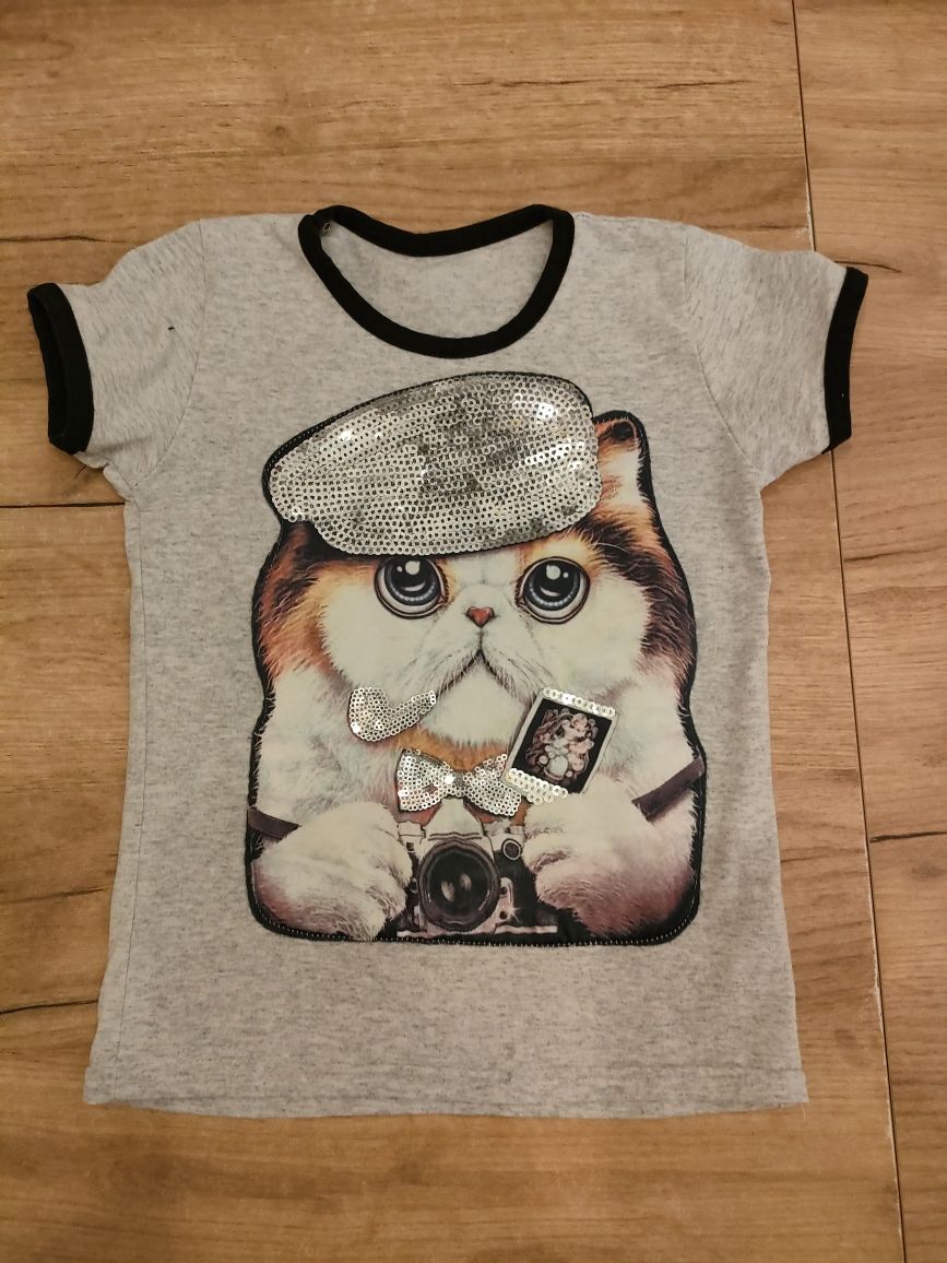 T-shirt  tshirt 98 104 z kotem bluzka z krótkim rękawem