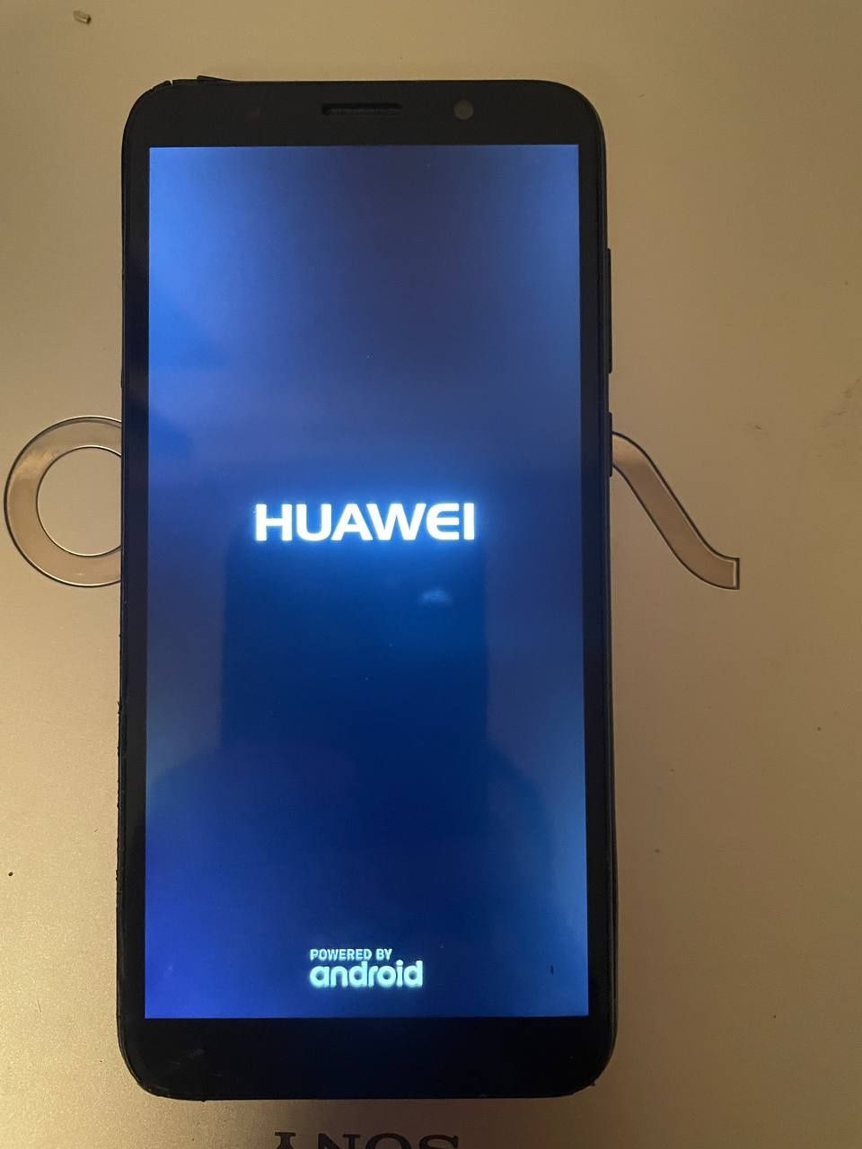 Мобильный телефон Huawei Y5-2018