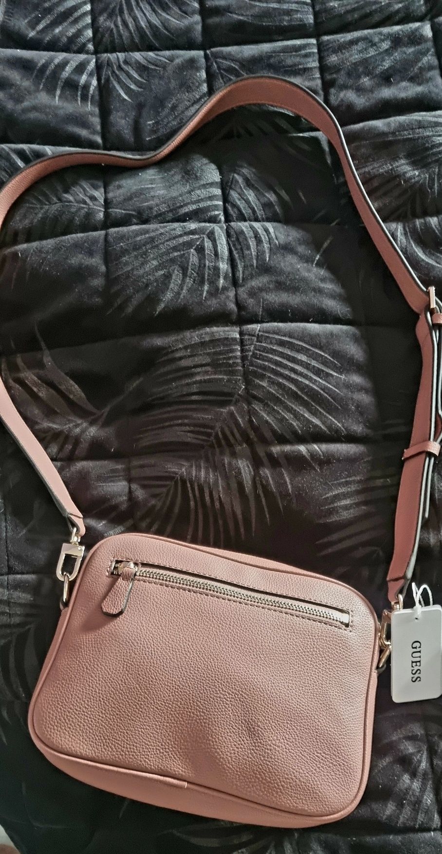 Nowa torebka Guess różowa