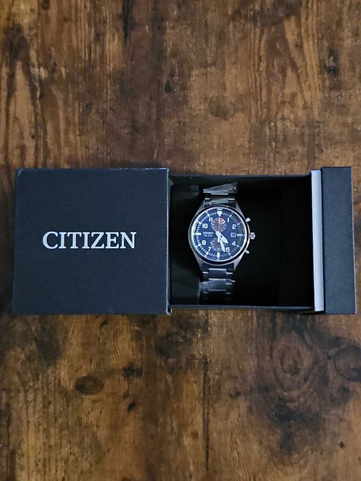 Zegarek Citizen CA7028-81L, srebrny, Bransoletka