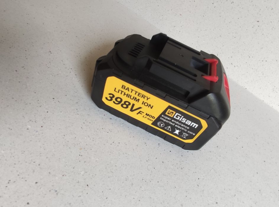 Akumulator typu Makita 18V nowy Gisam do narzędzi akumulatorowych