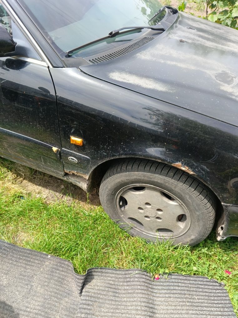 Продам Audi A6C4 2.8 газ/бензин