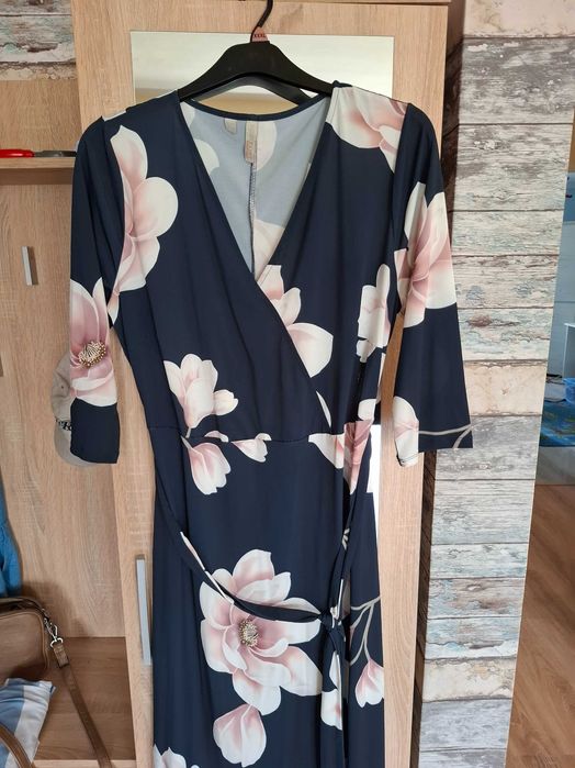 Sukienka rozmiar 46/48