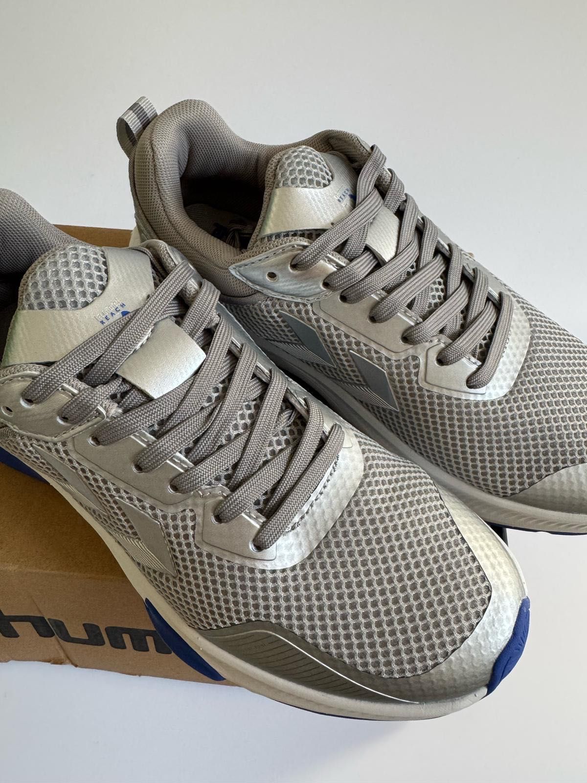 Nowe sneakersy sportowe HUMMEL REACH TR CORE SILVER srebrne 38