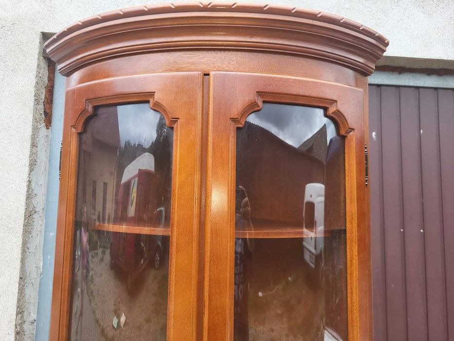 Witryna narożna serwantka włoska orzechowa