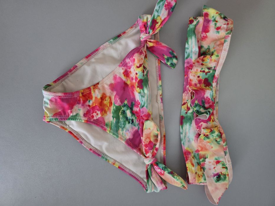 Купальник для дівчинки 5-8р. 100грн.