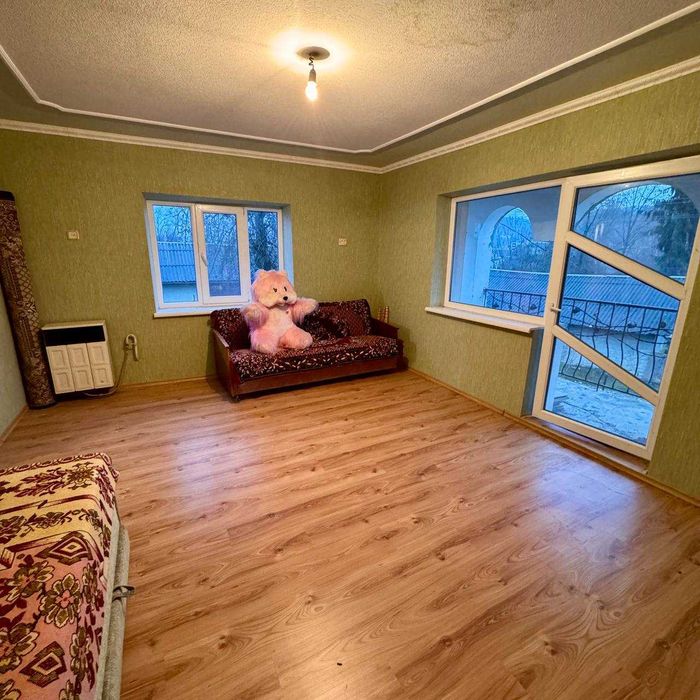 Продається велике домогосп. в центрі с.Нижнів, 25км до Франківська