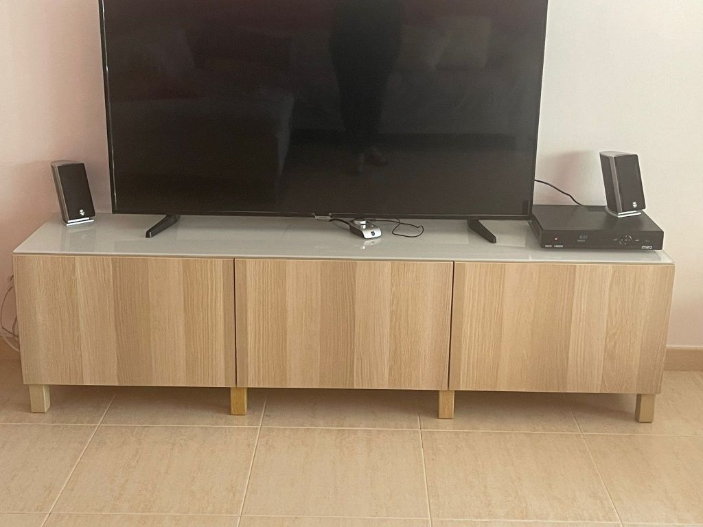 Vende móvel TV do IKEA
