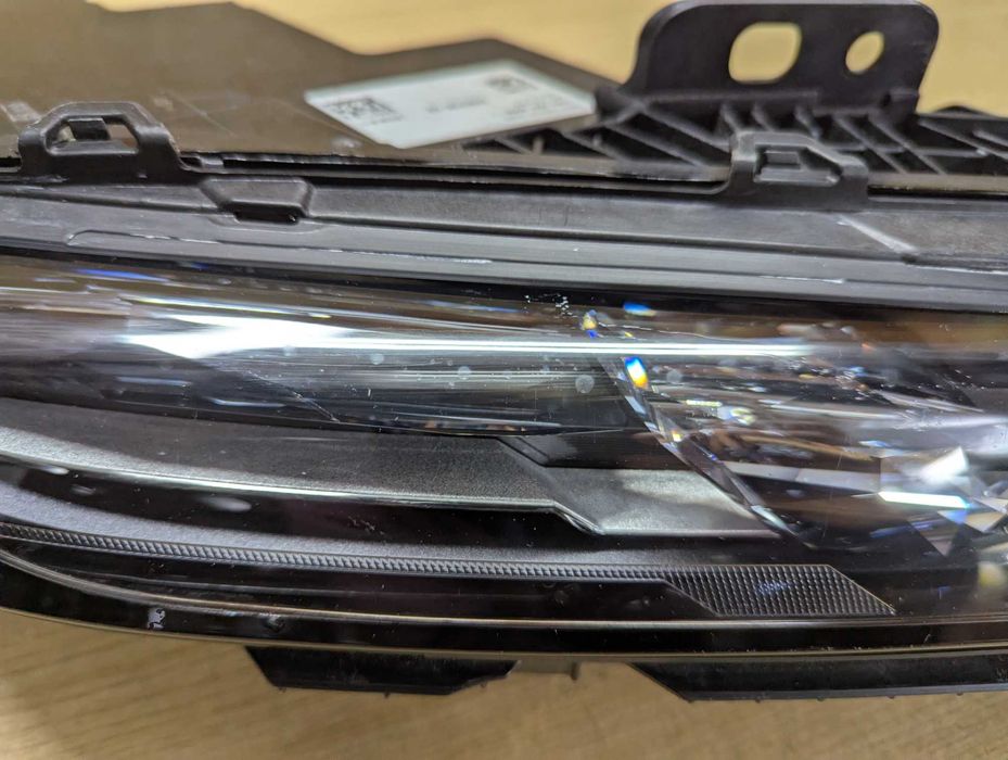 Фара BMW 7 G70  740I. I7