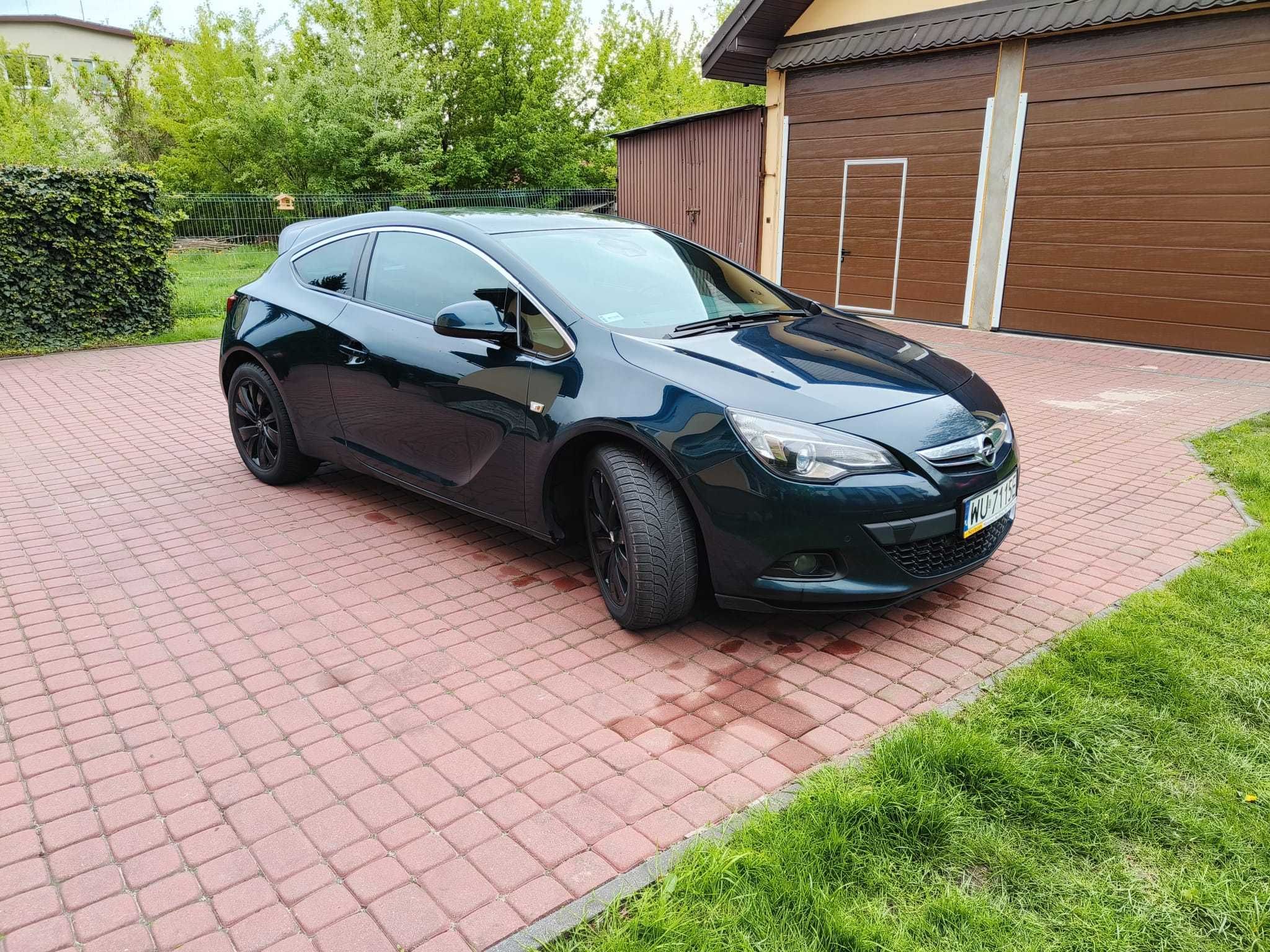 Opel Astra J GTC OPC