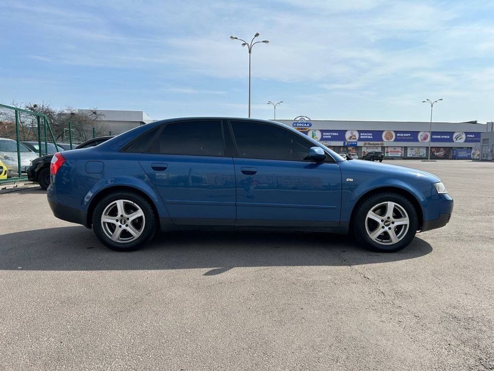 Audi A4 B6 1.6 газ/бензин2002