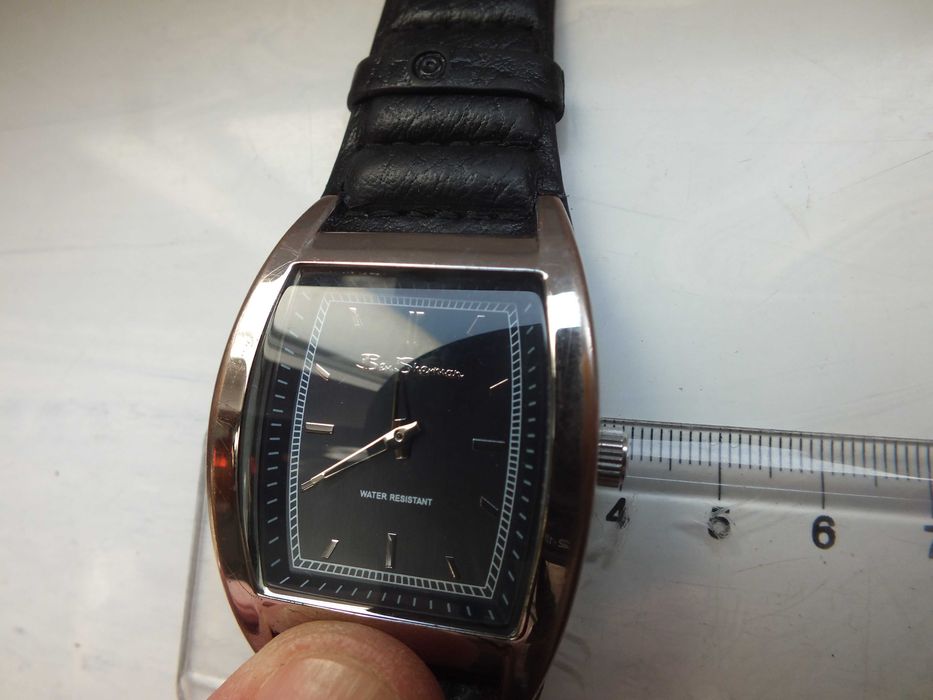 zegarek na rękę BEN SHERMAN metal, średnica ok.3,5cm OPIS nowy