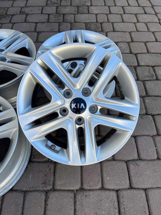Oryginalne alufelgi Kia 5x114,3 16 cali CZUJNIKI Ceed Optima Carens
