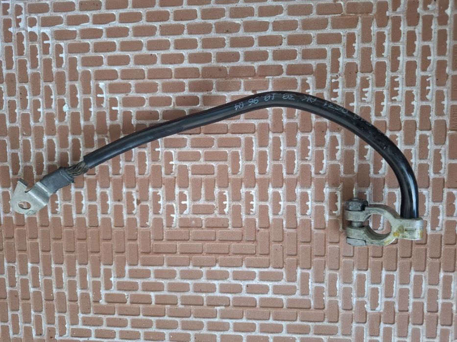 Кабель массы аккумулятора (акб) с Mercedes w210