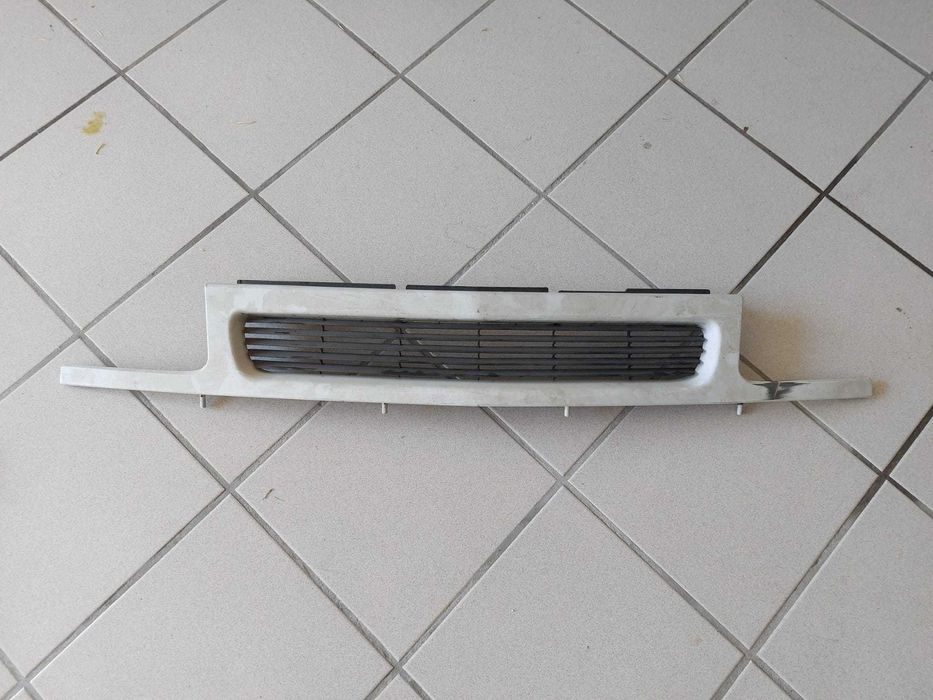 Grelha Original Opel Corsa A