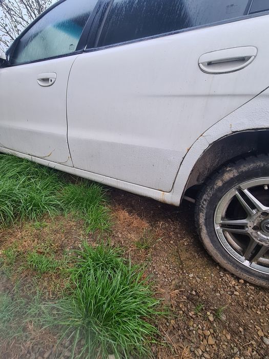 Део Нубіра.      ..