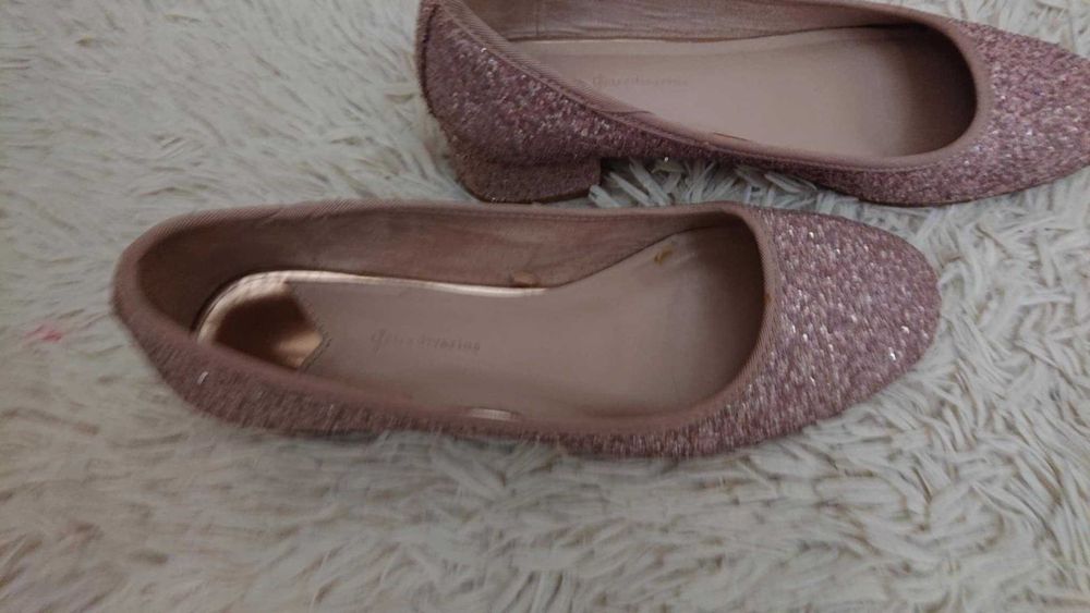 Buty brokatowe damskie stradivarius, baleriny, czółenka