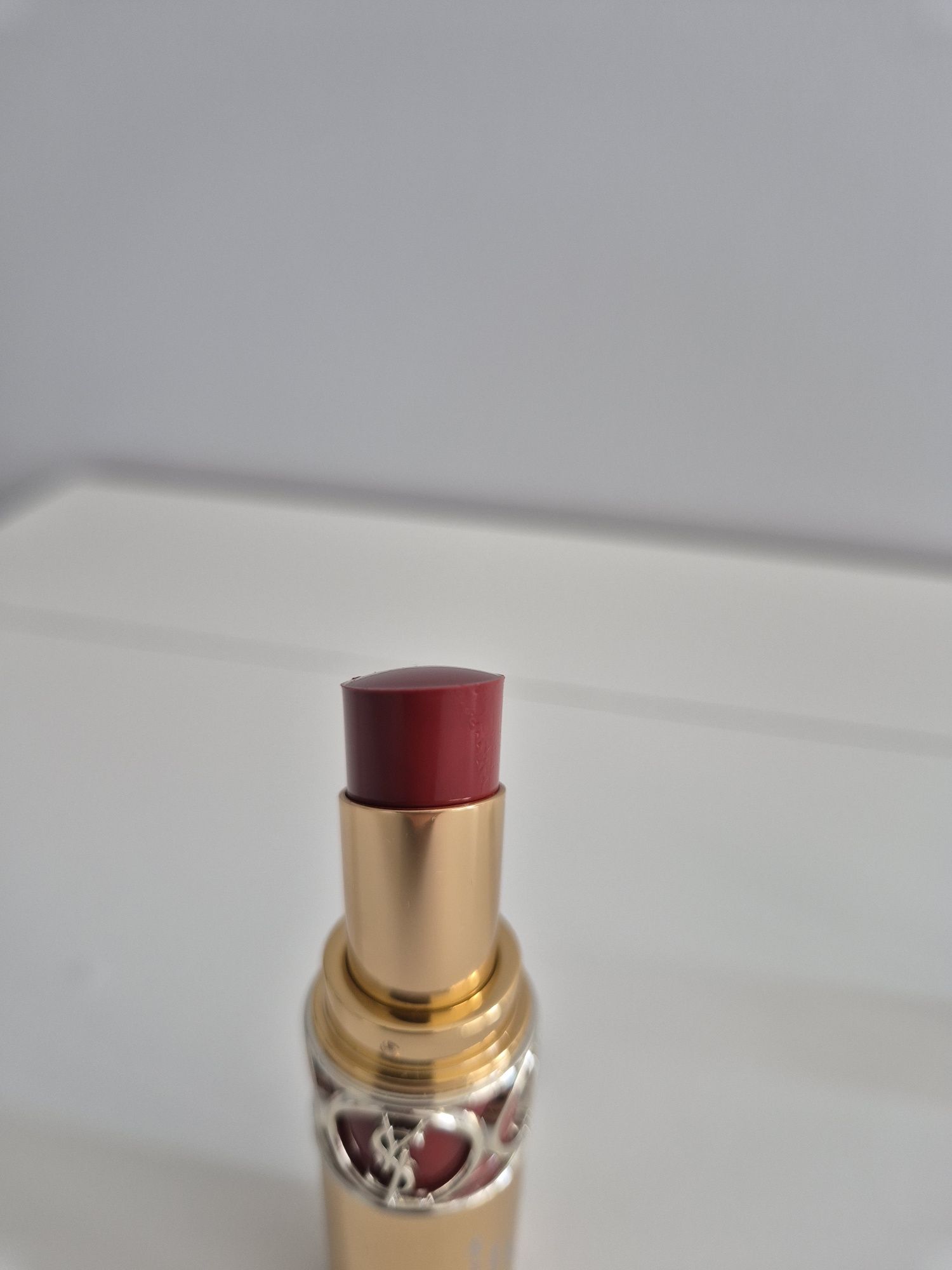 Yves saint laurent volupte shine pomadka 80