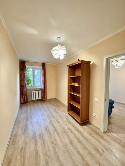 Продам 2- комн квартиру, Нагорный район