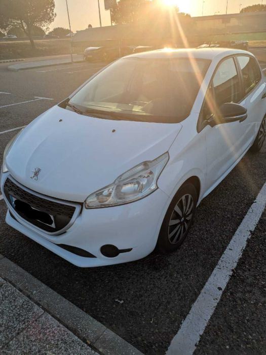 Peugeot 208 1.0 VTi (Gasolina) — 2013