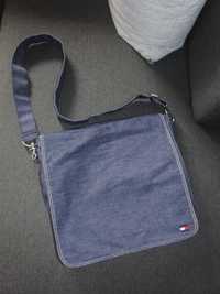 Torba Tommy Hilfiger listonoszka