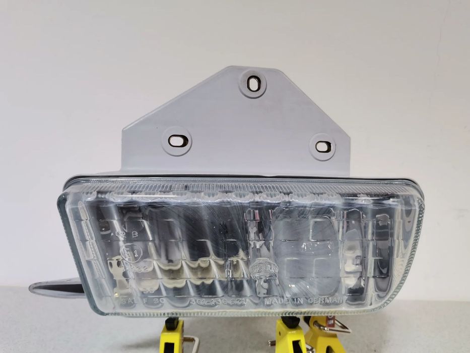 Halogen Lewy Przeciwmgielne VW TRANSPORTER T4 HELLA 90-96 Oryginał