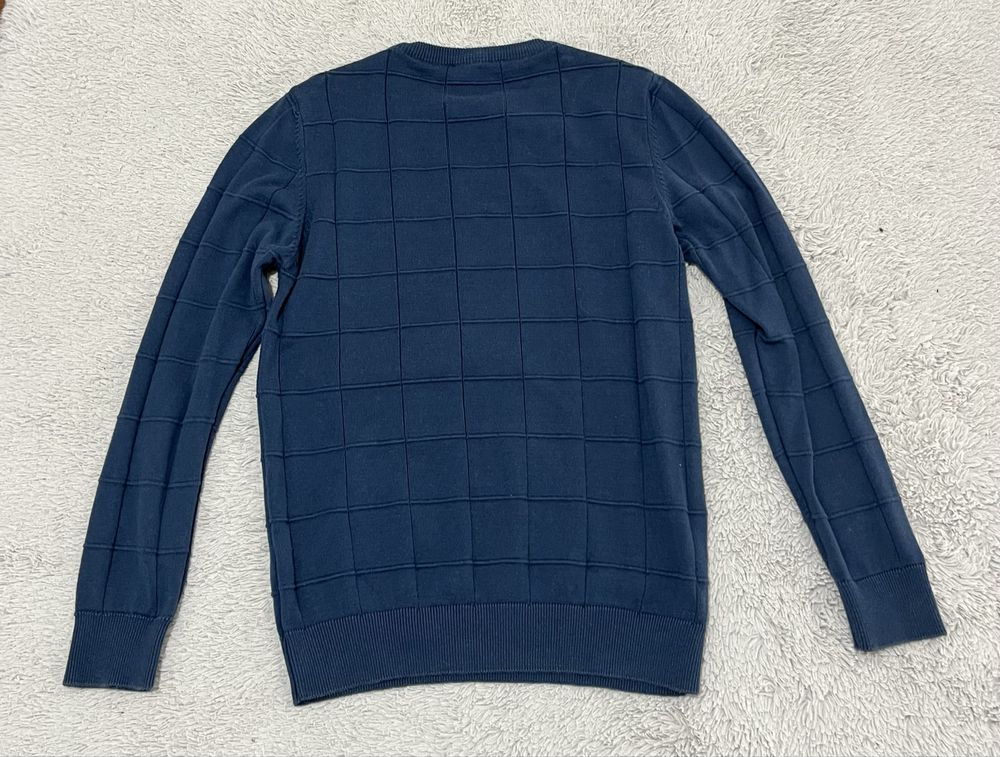 Hugo Boss r. M niebieski sweter