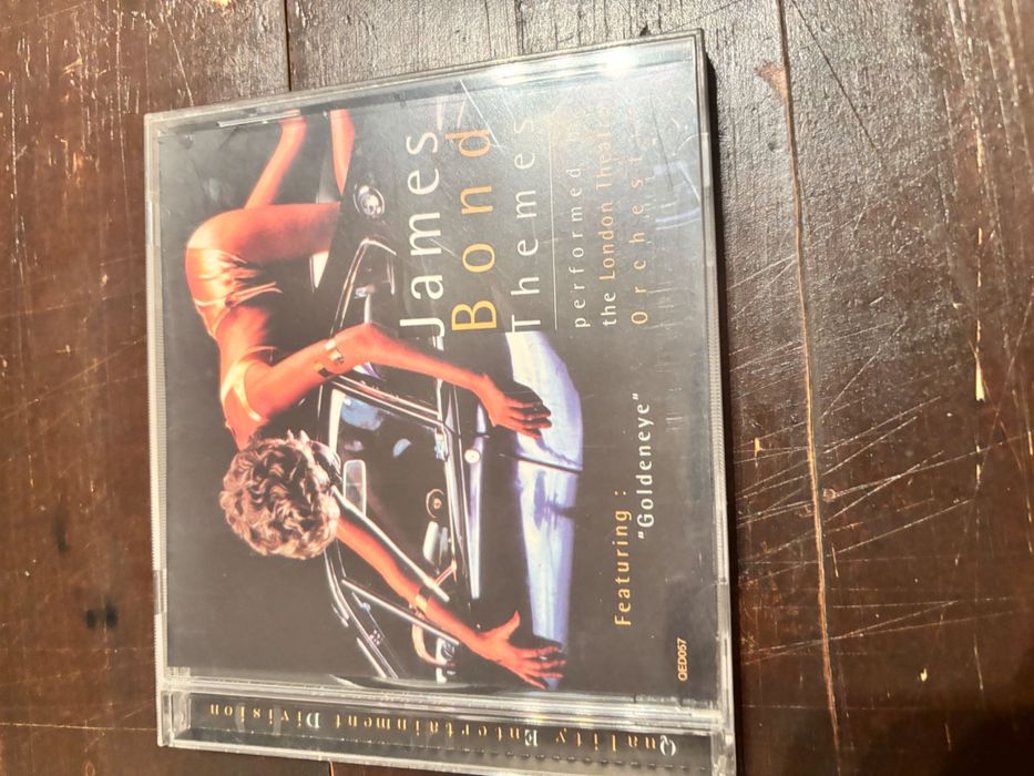 James Bond 007. Tematy muzyczne z filmów.