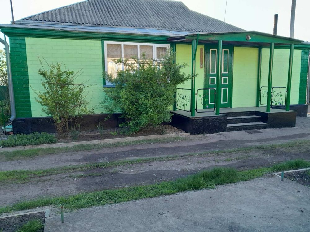 Продам будинок в селі Бутенки